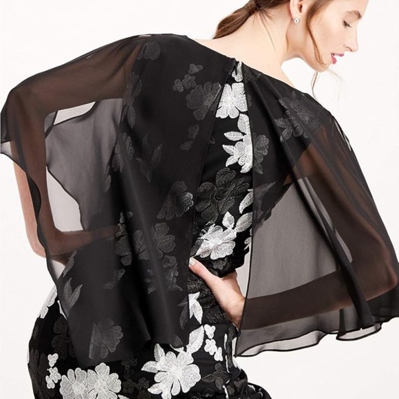 Connected apparel embroidered chiffon-capelet dress in black size 14. - Picture 4 of 4